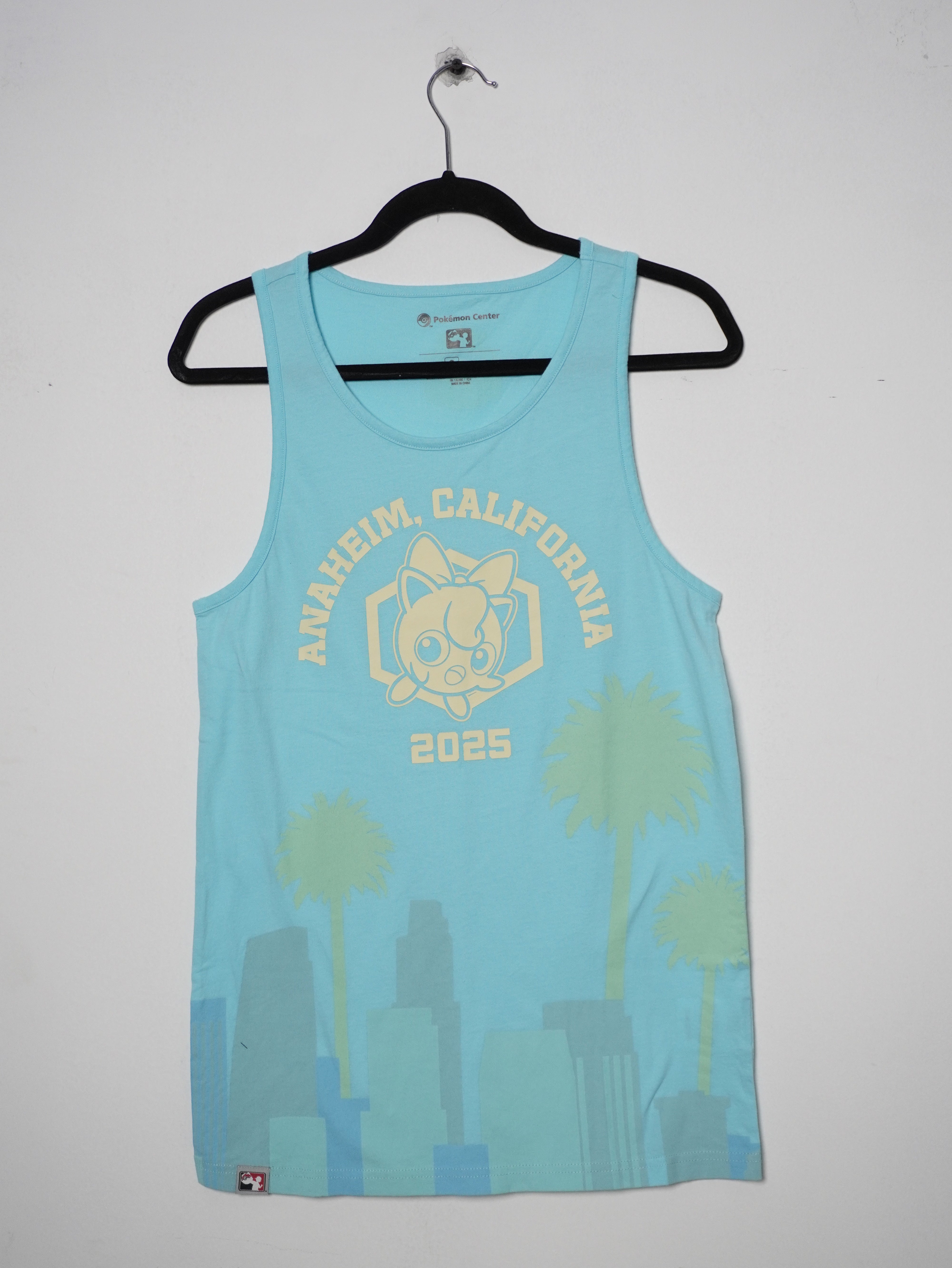 Playera Tirante Exclusive Pokemon World Championship Anaheim 2025 - Talla S