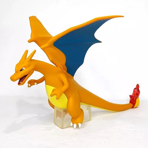 CHARIZARD - POKEMON SCALE WORLD - BANDAI-Kantocards