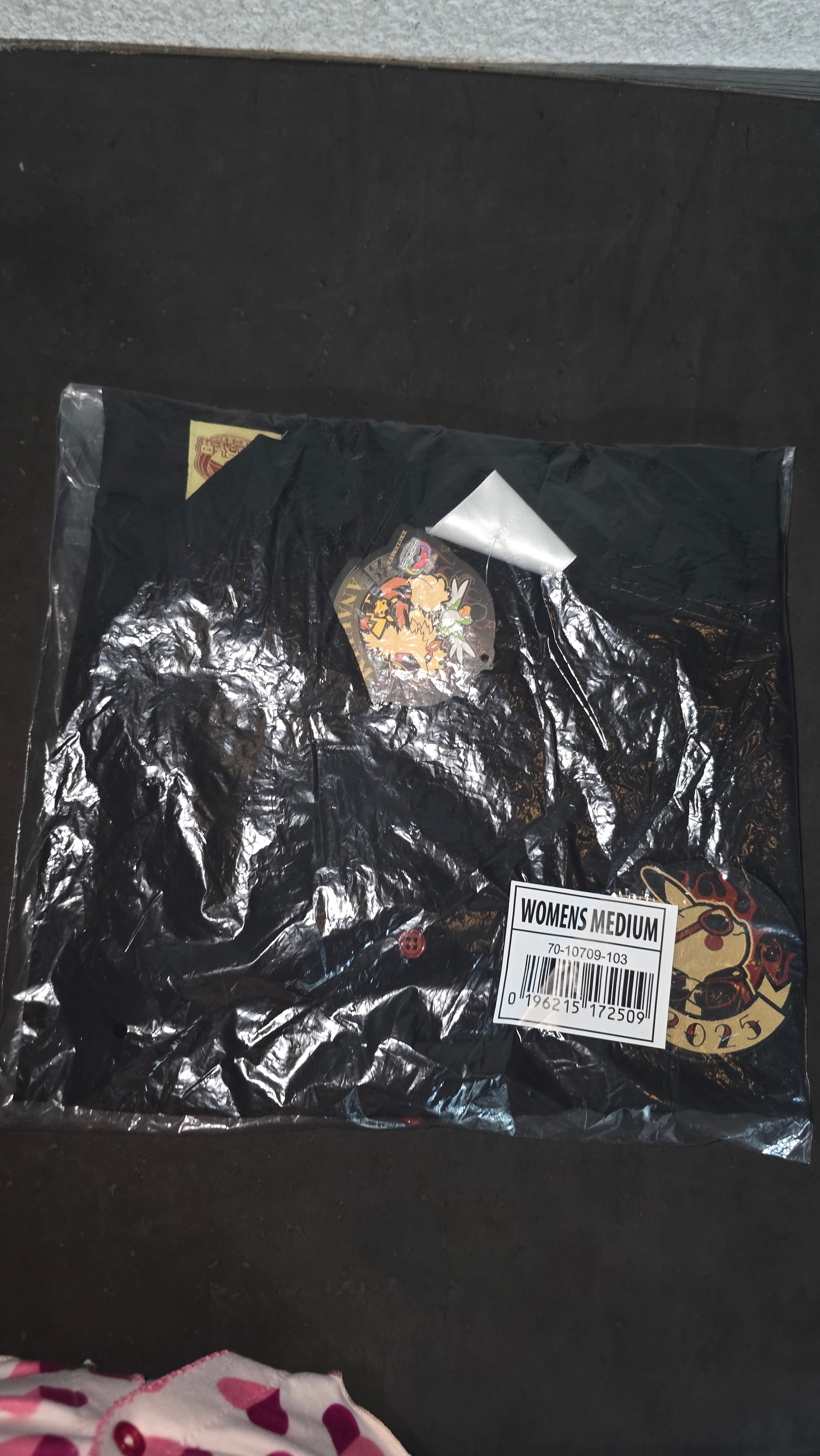 Camisa con botones MUJER Pokemon World Championships 2025 Arcanine Rockabilly Talla M