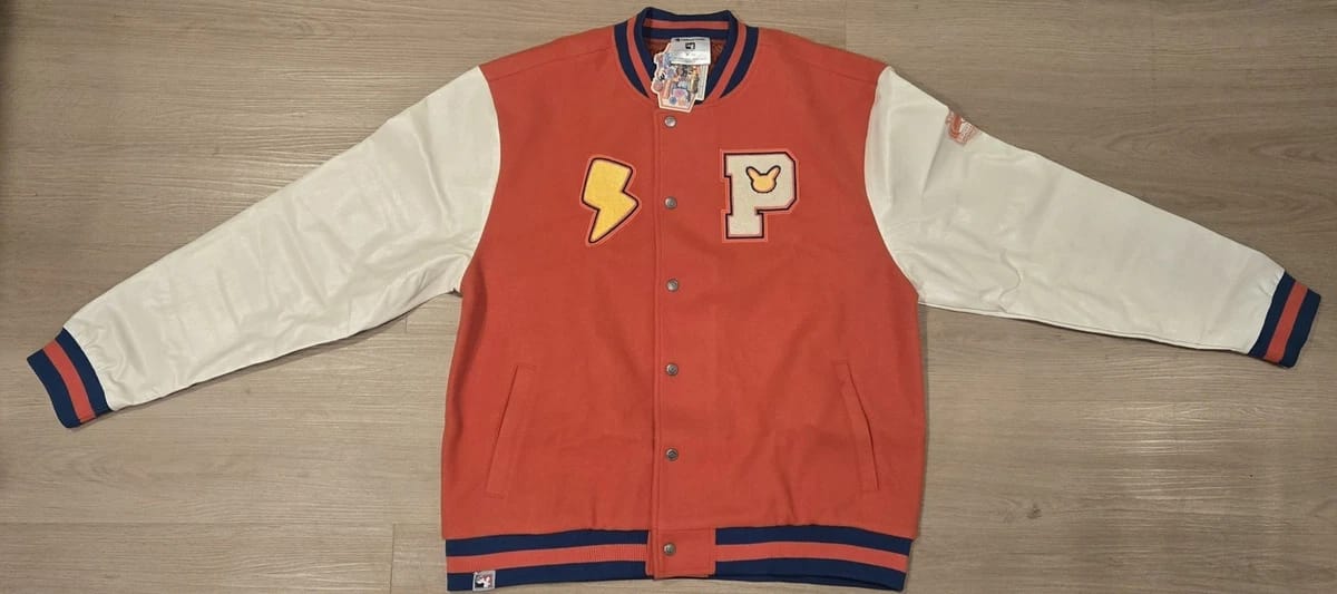 Chamarra "Universitaria" (GRANDE) Mundial Anaheim 2025