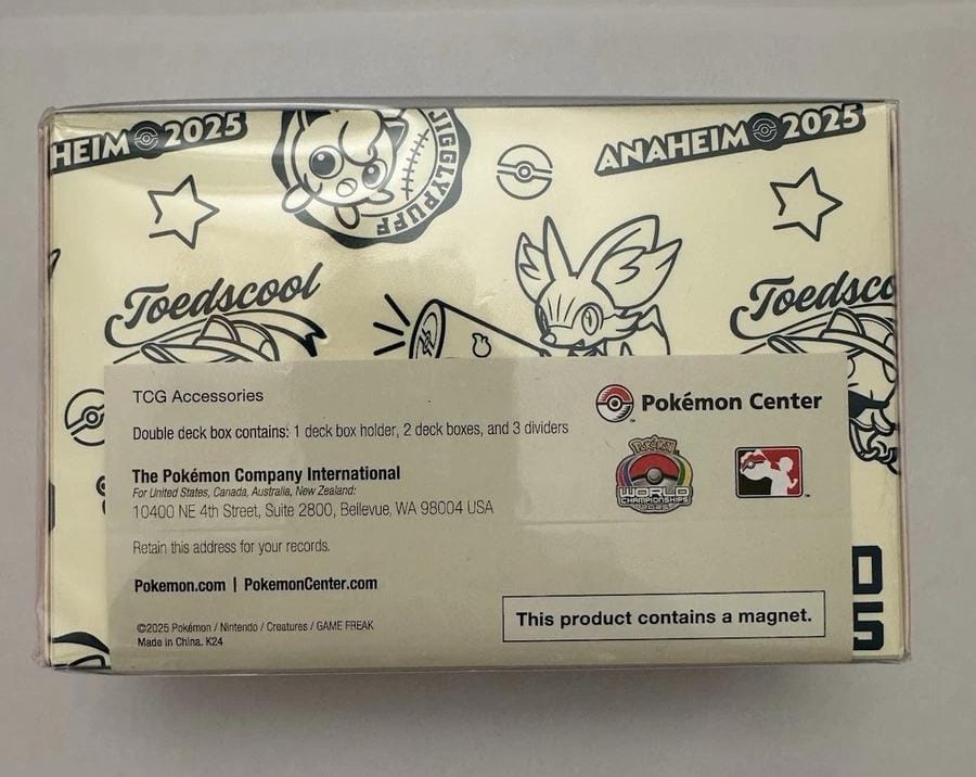 Double deck Box Exclusive mundial Anaheim 2025 - Pikachu